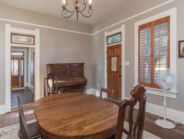 Brighton Home 1006843
