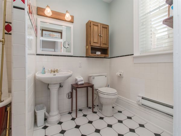 Brighton Home 1006843