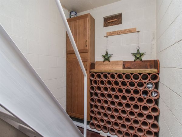 Brighton Home 1006843