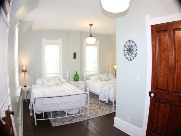 Brighton Home 1006843