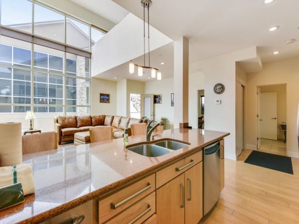 Brighton Home 1006844