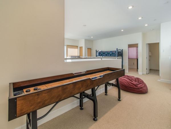 Brighton Home 1006844