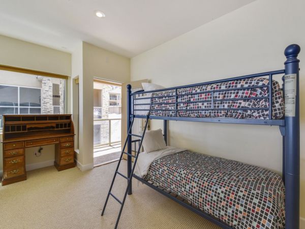 Brighton Home 1006844