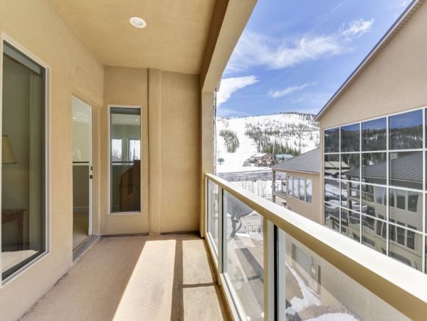 Brighton Home 1006844