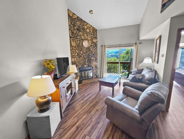 Brighton Home 1006846