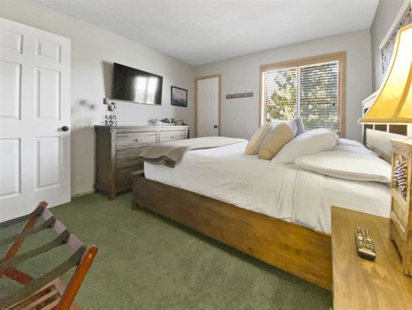 Brighton Home 1006848