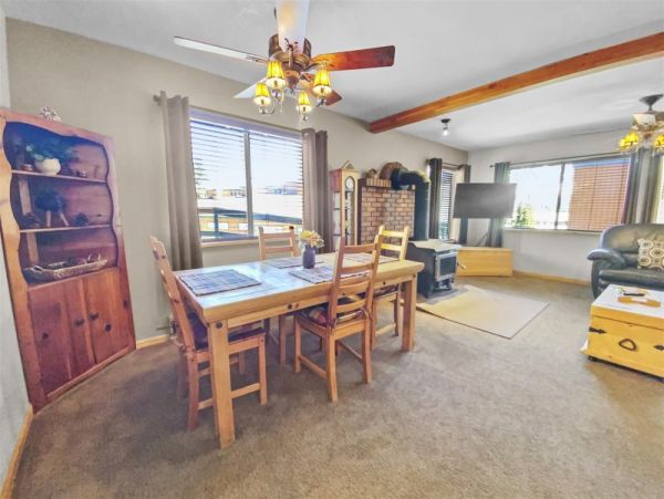 Brighton Home 1006849