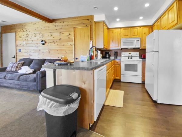 Brighton Home 1006849