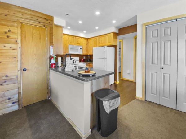 Brighton Home 1006849