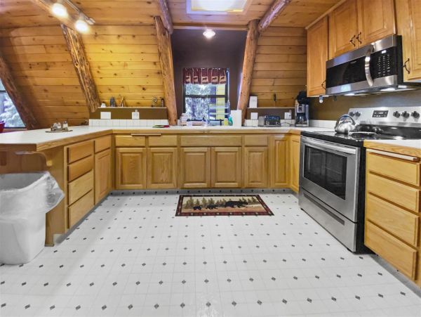 Brighton Home 1006850