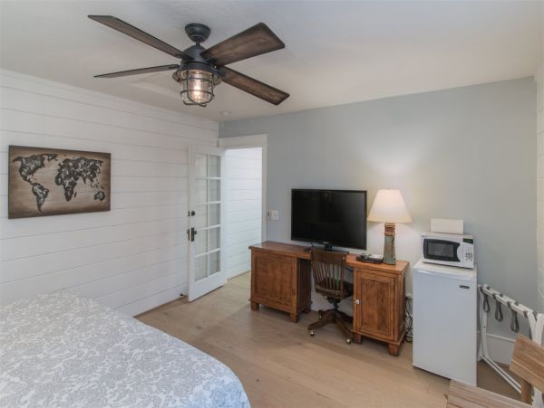 Brighton Home 1006853