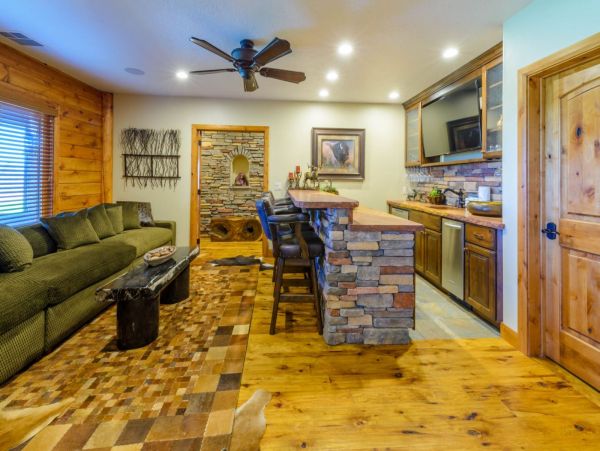 Brighton Home 1006860