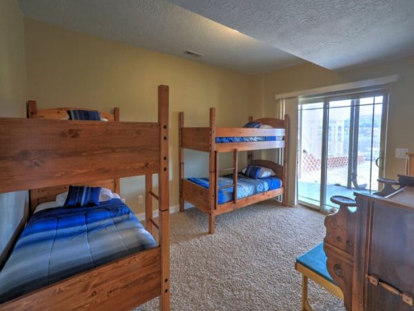 Brighton Home 1006861