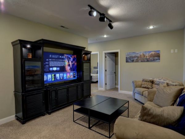 Brighton Home 1006861
