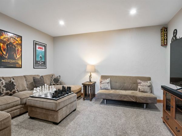 Brighton Home 1006863