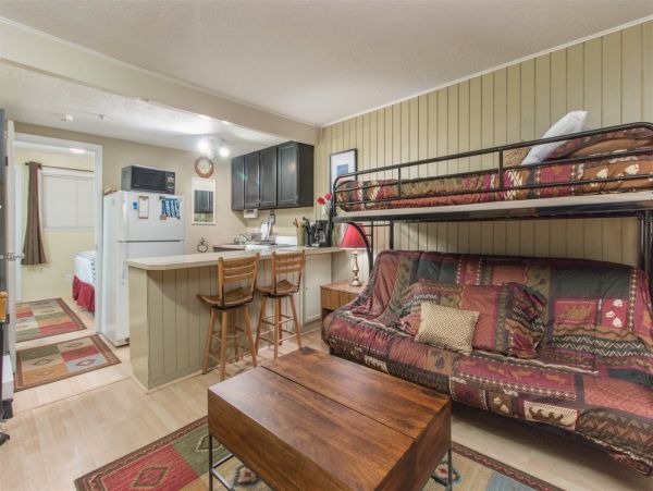 Brighton Home 1006864