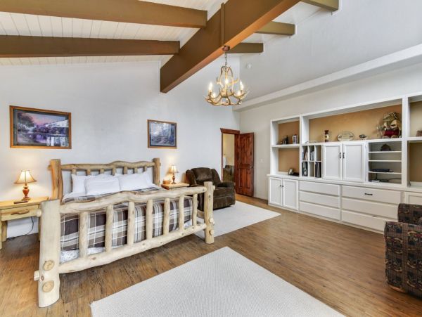 Brighton Home 1006866