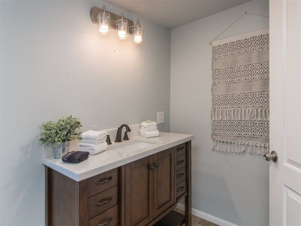 Brighton Home 1006867