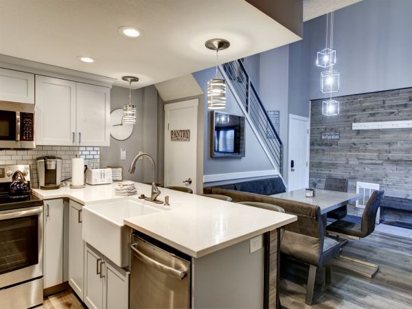 Brighton Home 1006871