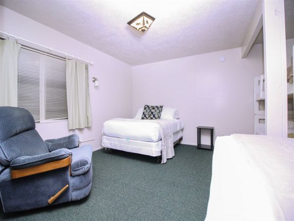 Brighton Home 1006872