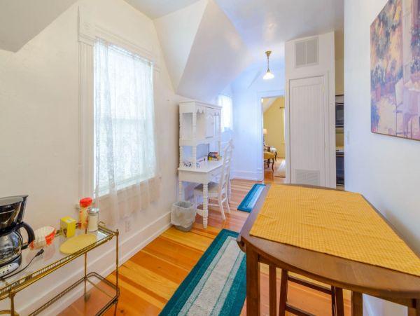 Brighton Home 1006875
