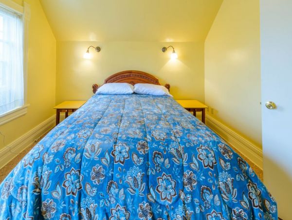 Brighton Home 1006875