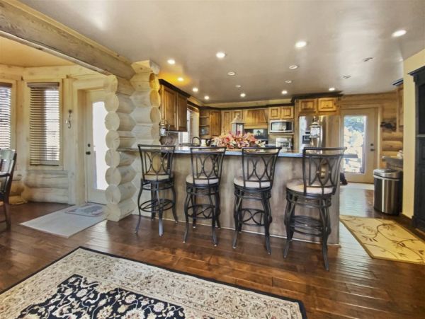 Brighton Home 1006876