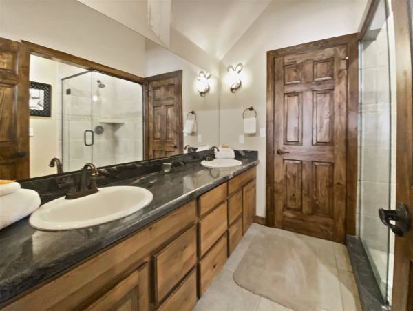 Brighton Home 1006876