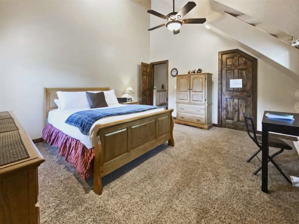 Brighton Home 1006876