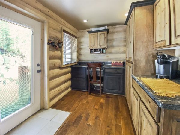 Brighton Home 1006876