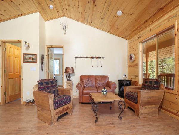 Brighton Home 1006877