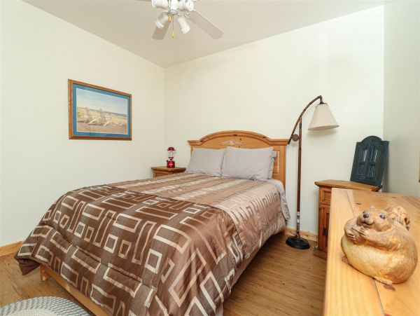 Brighton Home 1006877