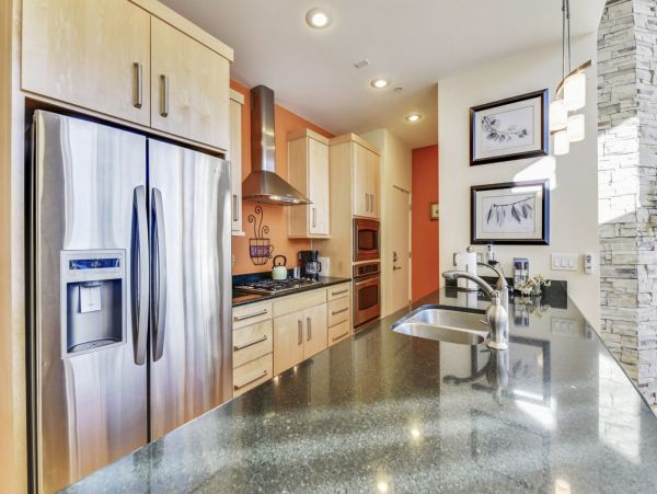 Brighton Home 1006878