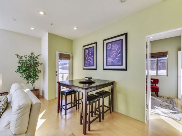 Brighton Home 1006878
