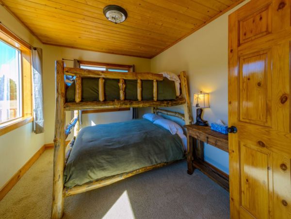 Brighton Home 1006882