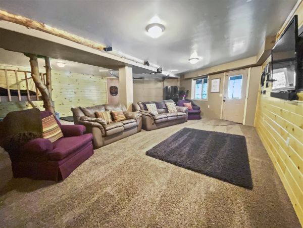 Brighton Home 1006883