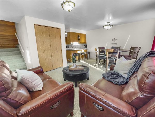 Brighton Home 1006884