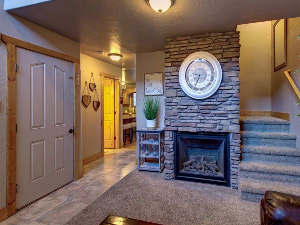 Brighton Home 1006887