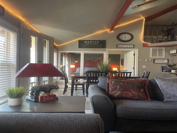 Brighton Home 1006889