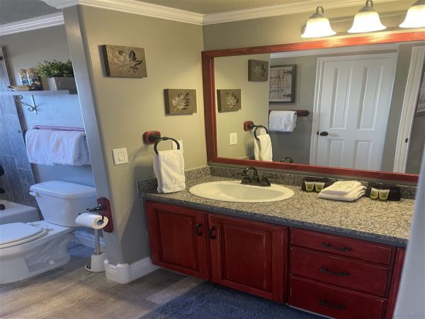 Brighton Home 1006889