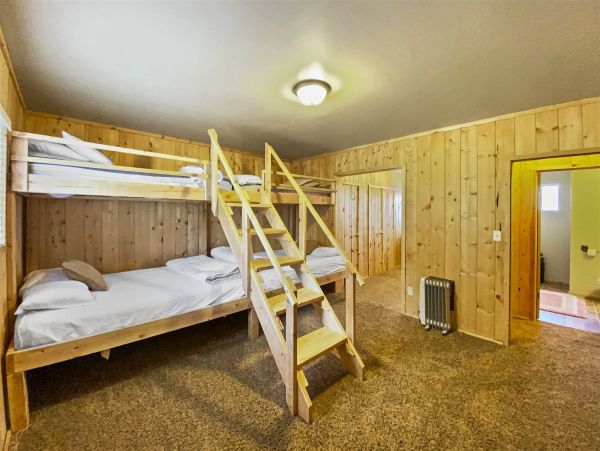 Brighton Home 1006890