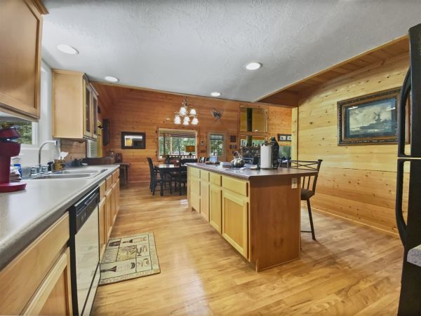 Brighton Home 1006891