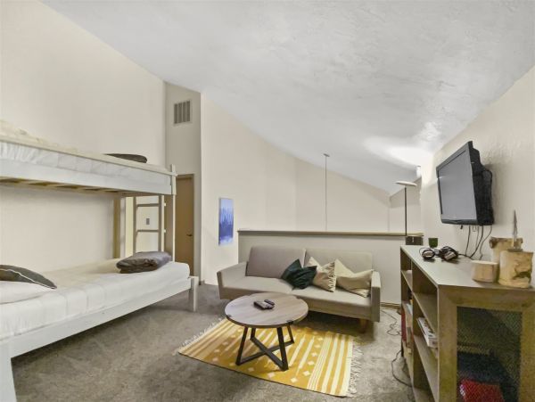 Brighton Home 1006892
