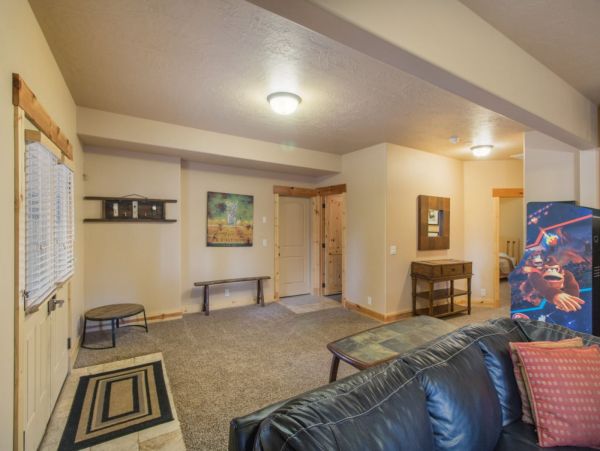 Brighton Home 1006894