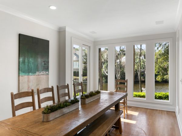 Perfect Carolina Getaway with 6 Bedrooms and Lagoon Views