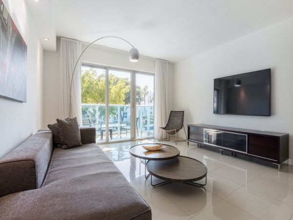 Miami Beach Home 1007023