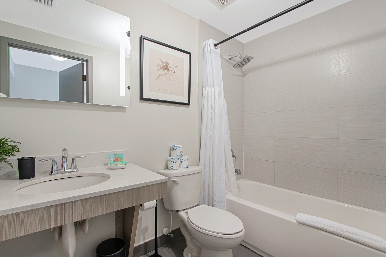 Miami Beach Home 1007024