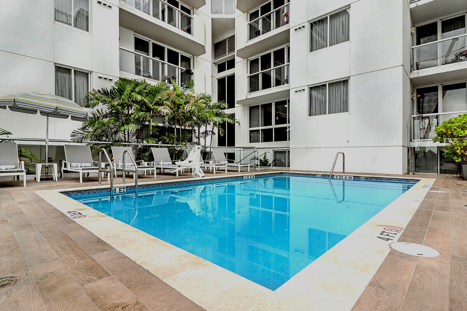 Miami Beach Home 1007024