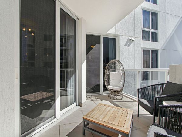 Miami Beach Home 1007024
