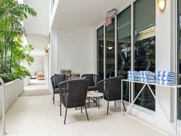 Miami Beach Home 1007024